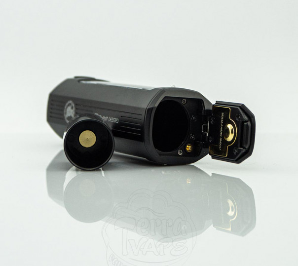 GeekVape Z100C DNA Pod Mod Kit Бокс мод та Под система GeekVape Z100C DNA Pod Mod Kit Бокс мод та Под система