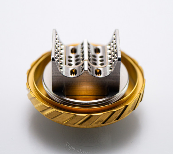 ThunderHead Creations Blaze Max RTA Gold Обслуговуваний бак ThunderHead Creations Blaze Max RTA Gold Обслуговуваний бак
